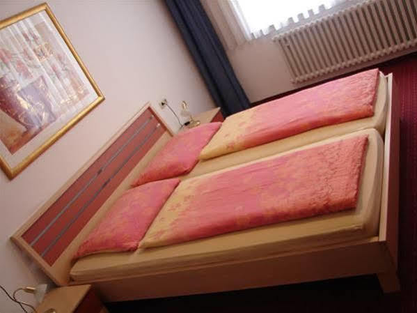 Altstadt Hotel Self Check-In Würzburg Eksteriør billede